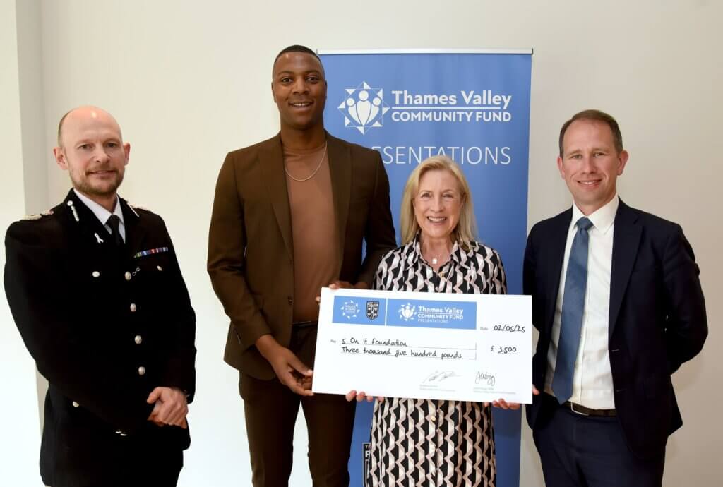 5 On It Foundation with presentation cheque